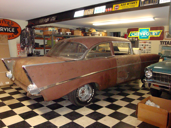 Where can you find old Chevy cars for sale?